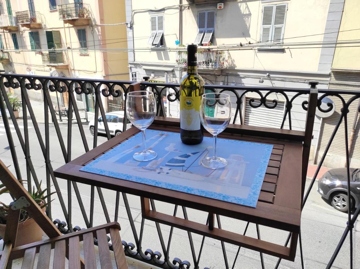 Cà del Mar - La Spezia e Cinque Terre Apartamento Exterior foto
